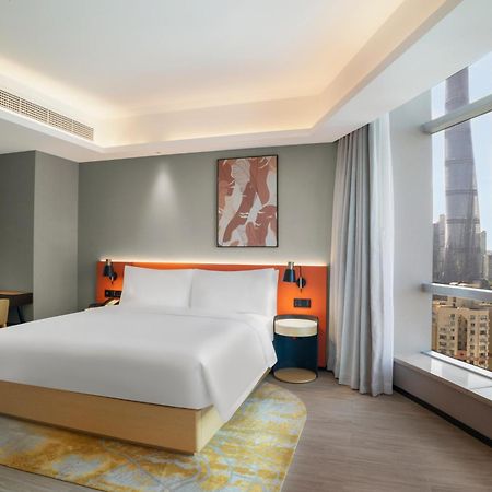 Hilton Garden Inn Shanghai Lujiazui Екстер'єр фото