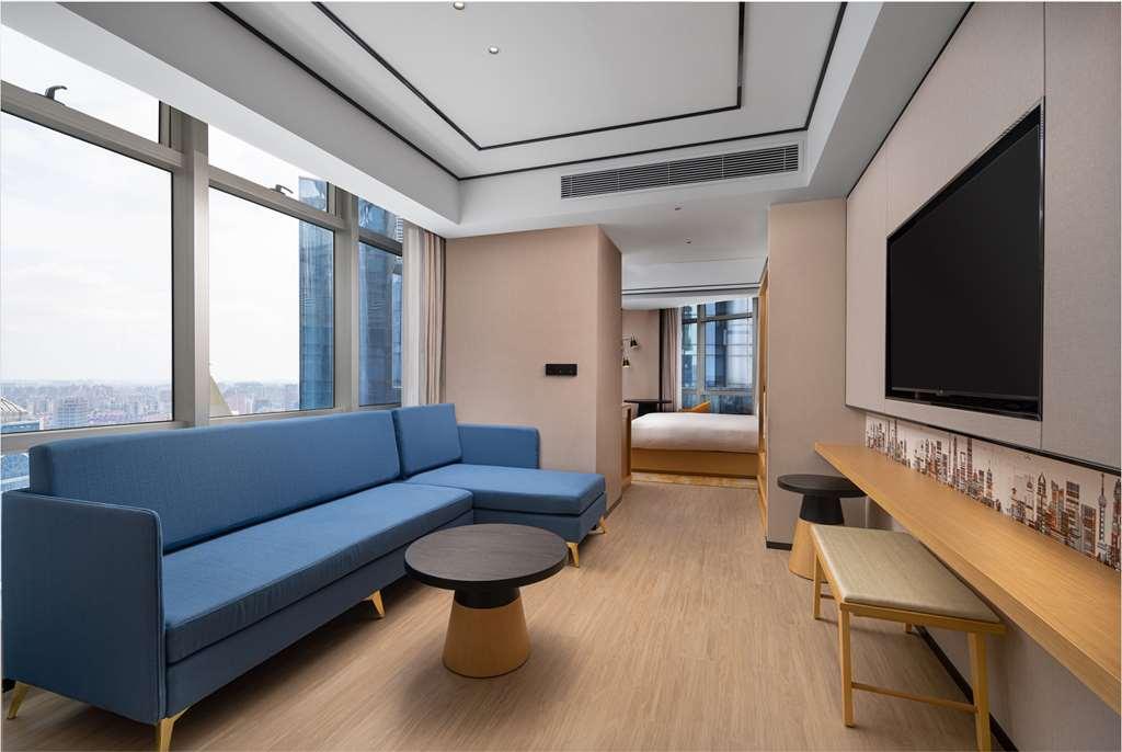 Hilton Garden Inn Shanghai Lujiazui Номер фото