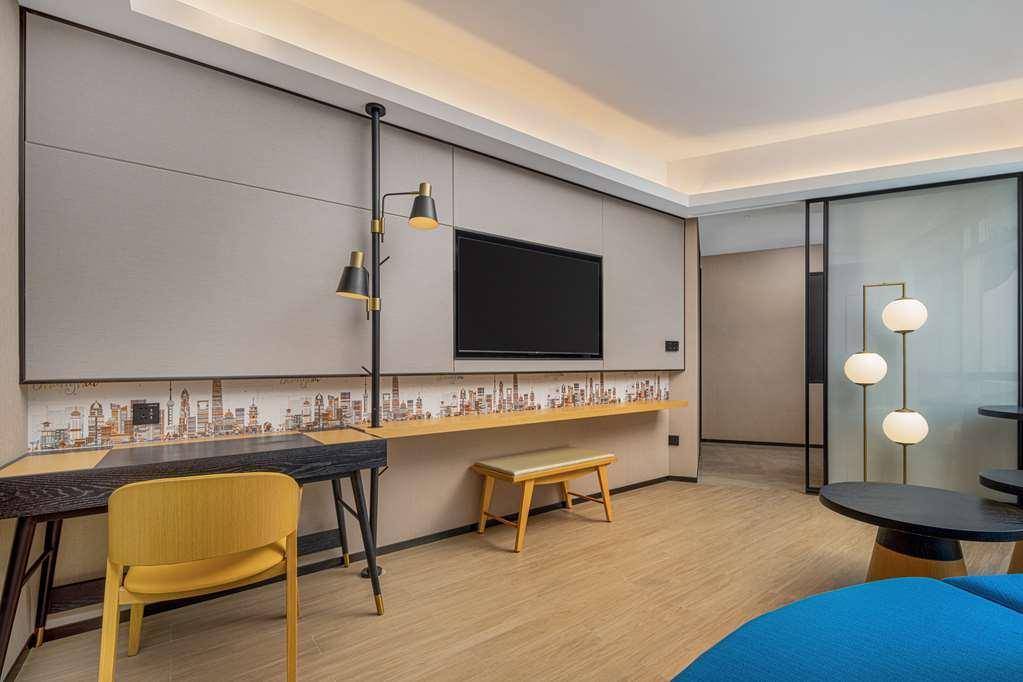 Hilton Garden Inn Shanghai Lujiazui Номер фото