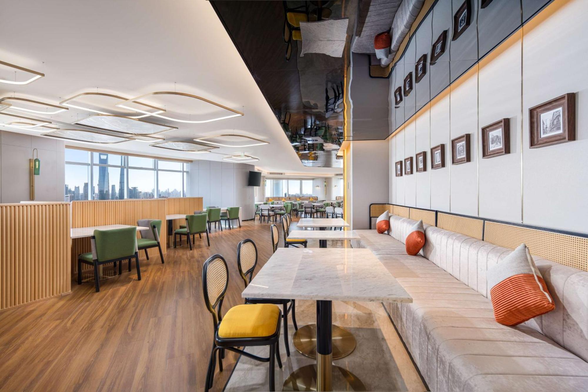 Hilton Garden Inn Shanghai Lujiazui Екстер'єр фото