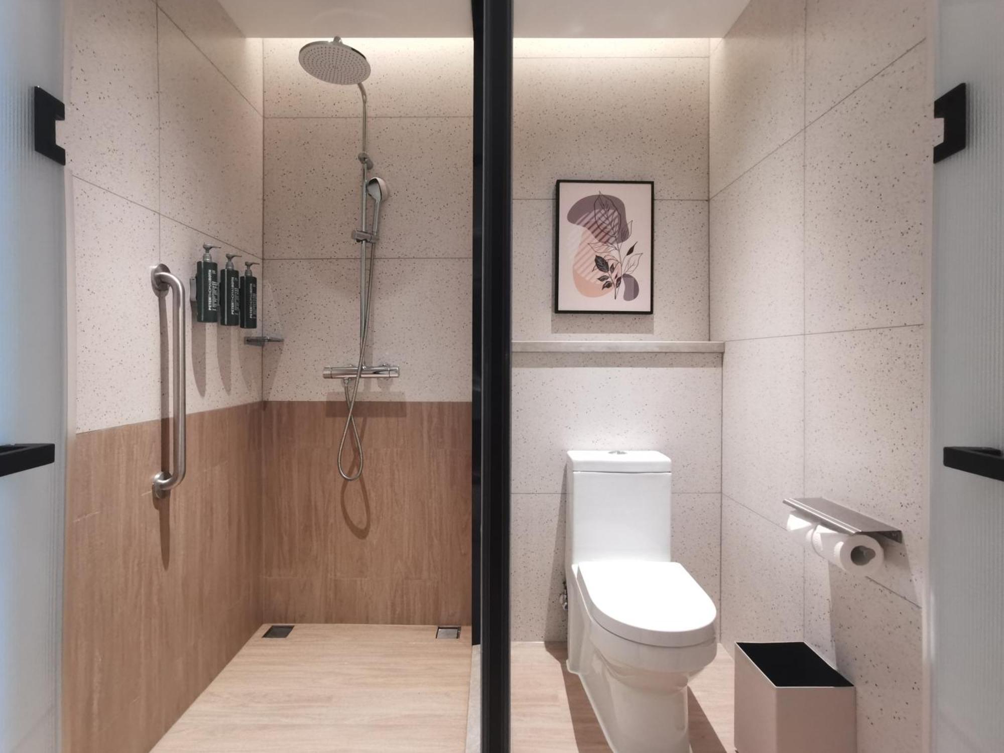 Hilton Garden Inn Shanghai Lujiazui Екстер'єр фото